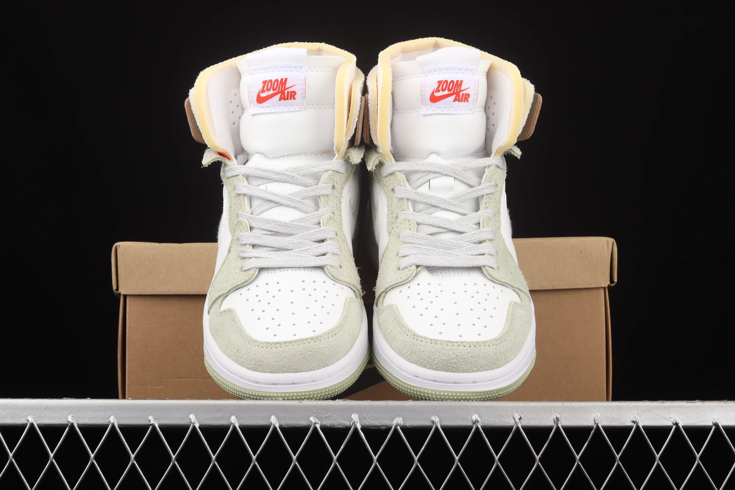 All categories Air Jordan Jordan series basketball shoes Air Jordan 1 High Air Jordan 1 Zoom Air CMFT AJ1 Joe 1 Milk Brown CT0979-102